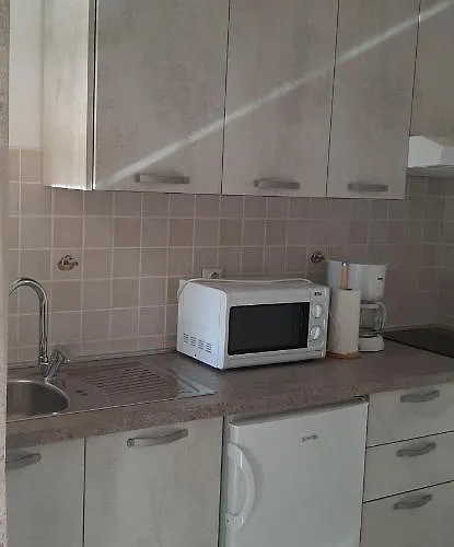 아파트 Casa Karmen 풀라